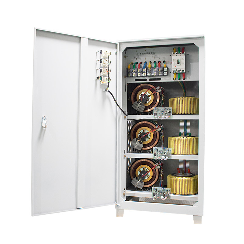 TNS ((SVC) -75KVA AC Power Stabilizer Tiga Fase Otomatis Voltage Regulator Stabilizer AVR 380V 230V 220V 400V 415V 440V 480V