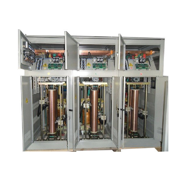 3 Fase Stabilizer Tegangan Tinggi Daya 380V 800KVA Peraturan Independen