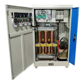 Tiga Fase AVR Voltage Stabilizer Insulation Kelas F 200KVA Nilai Daya